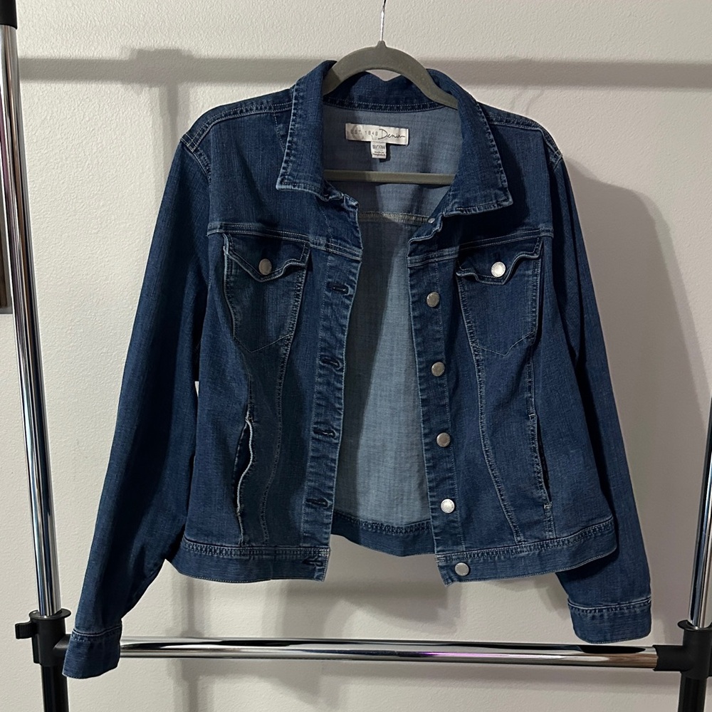 Women's Dark Blue Denim Jacket